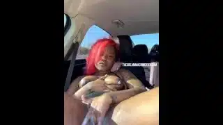 Getting Slutty In The Car While Strangers Drive By! – Macaroni Pussy & Sexy Faces