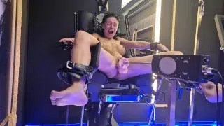 My First Sex Machine and the best Squirt Orgasm!!!