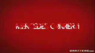 VAMPIRELLA A XXX PARODY – Brazzers