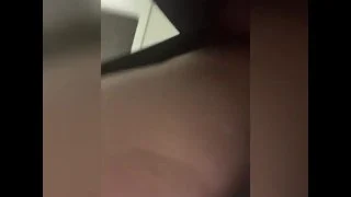 【二穴バイブで3点責め】オープンショーツにリモバイを仕込んでエレベーターへ【ド淫乱OLのナイトルーティーン】