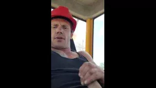 Construction workers strokes thick cock to his wyld thoughts. Can u cum with me?