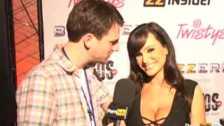 PornhubTV Lisa Ann Interview at 2012 AVN Awards