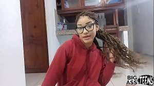 acaba de cumplir 18 años y pide su primer video porno stra adicta al sex Anal ña babe con coño cremoso Xvideos Big Ass