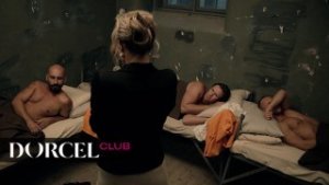 Hard gangbang and anal in prison