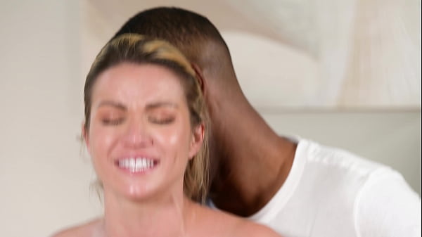 FREE Soft Scene – Cheating Housewife Cherry Kiss Gets DPd By BBC Masseuse And Hubby GP2752