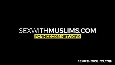 This sexy woman in hijab wants to be even more attractive