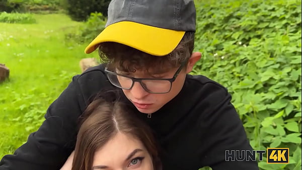 HUNT4K. Hunt Down the Pussy. Hot sex with Maya