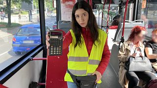 Bus Conductor Caught Cheating Passengers and Complies With Officer’s Demands
