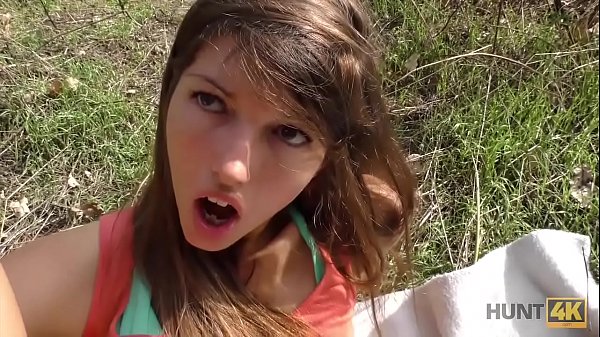 HUNT4K. Cuckold lets his girlfriend ride strangers dick with ass
