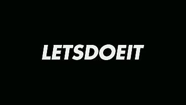 Lady Dee Gets Pounded Hard and Covered in Cum at Hostel – LETSDOEIT