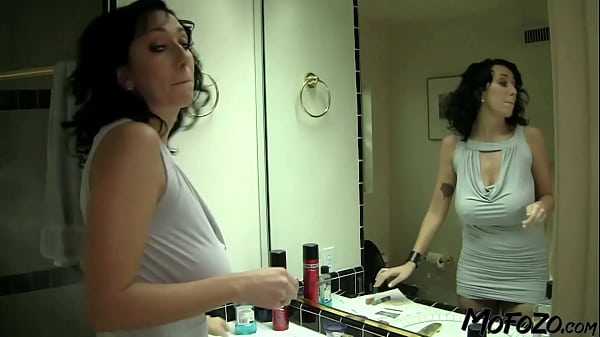 MOFOZO.com – Step Mom With Very Big Tits Gets A Facial