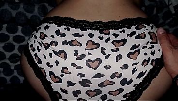 xxx wet neighbor lets me make love to her like lovers, it’s that easy